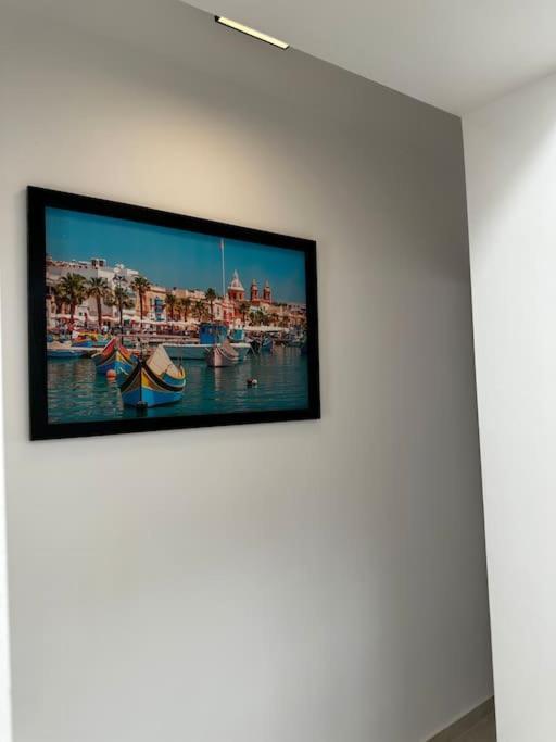 Duplex Penthouse In Gzira Sleeps 6 Apartman Kültér fotó